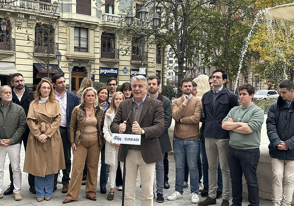 El presidente del PP vasco, Javier de Andrés, en el acto celebrado esta mañana en Bilbao