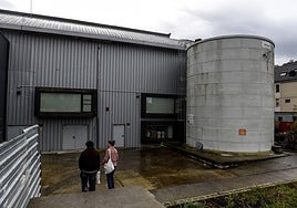 El depósito de aguas tras la escuela de diseño que será objeto de la intervención.