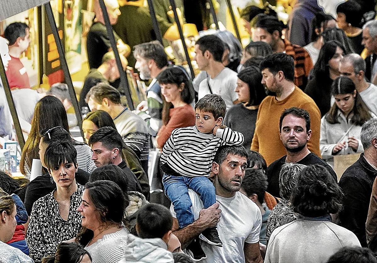 La organización ha tenido que cerrar en varias ocasiones Landako Gunea para controlar el aforo.