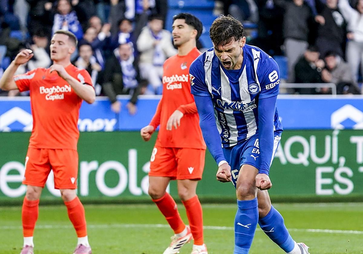 Lucas Boyé celebra, eufórico, el gol de penalti contra la Real Sociedad, su tercero de la temporada.