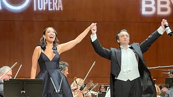La pareja de moda en la escena lírica apasiona en el recital de la ABAO