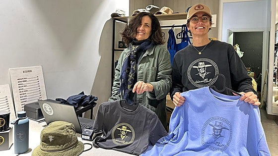 La última aventura de Jaime Lafita y su cuadrilla contra la ELA: abren tienda en Getxo con sus diseños únicos
