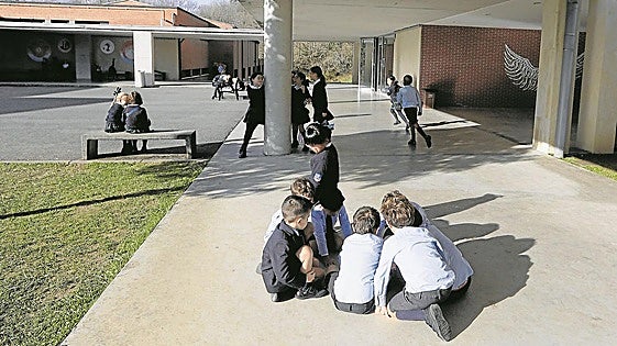 El Opus reorganiza sus colegios en Bizkaia con una fusión y un traslado