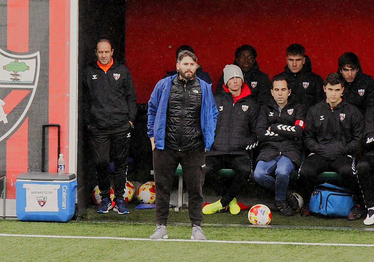 Arenas Reflects on Historic 2025: A Bittersweet Farewell