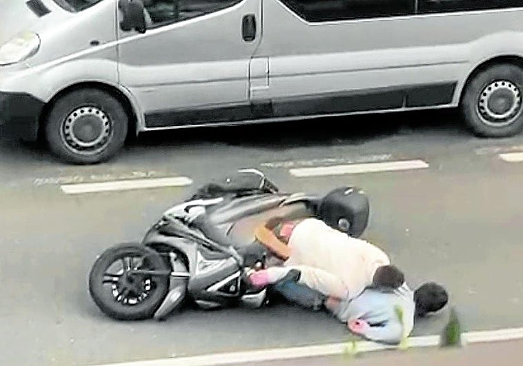 La devolución 'en caliente' de 25 franceses descontrolados en Euskadi