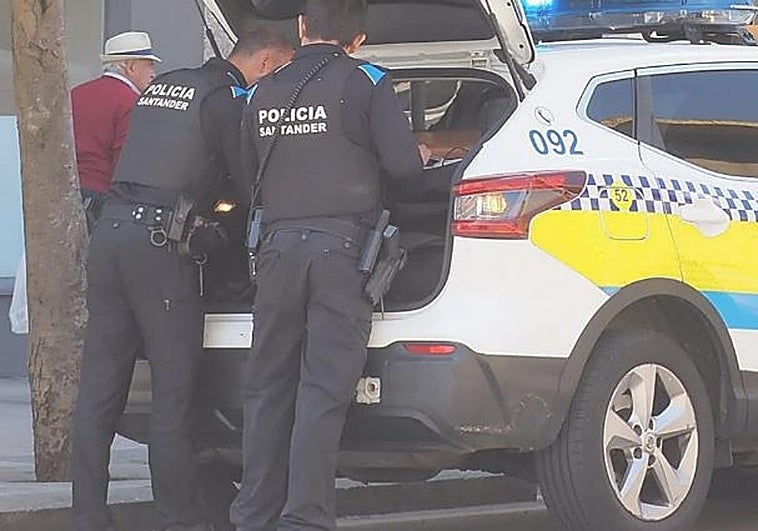 Investigado un padre por dar una «fuerte bofetada» a su hijo en un centro comercial de Santander