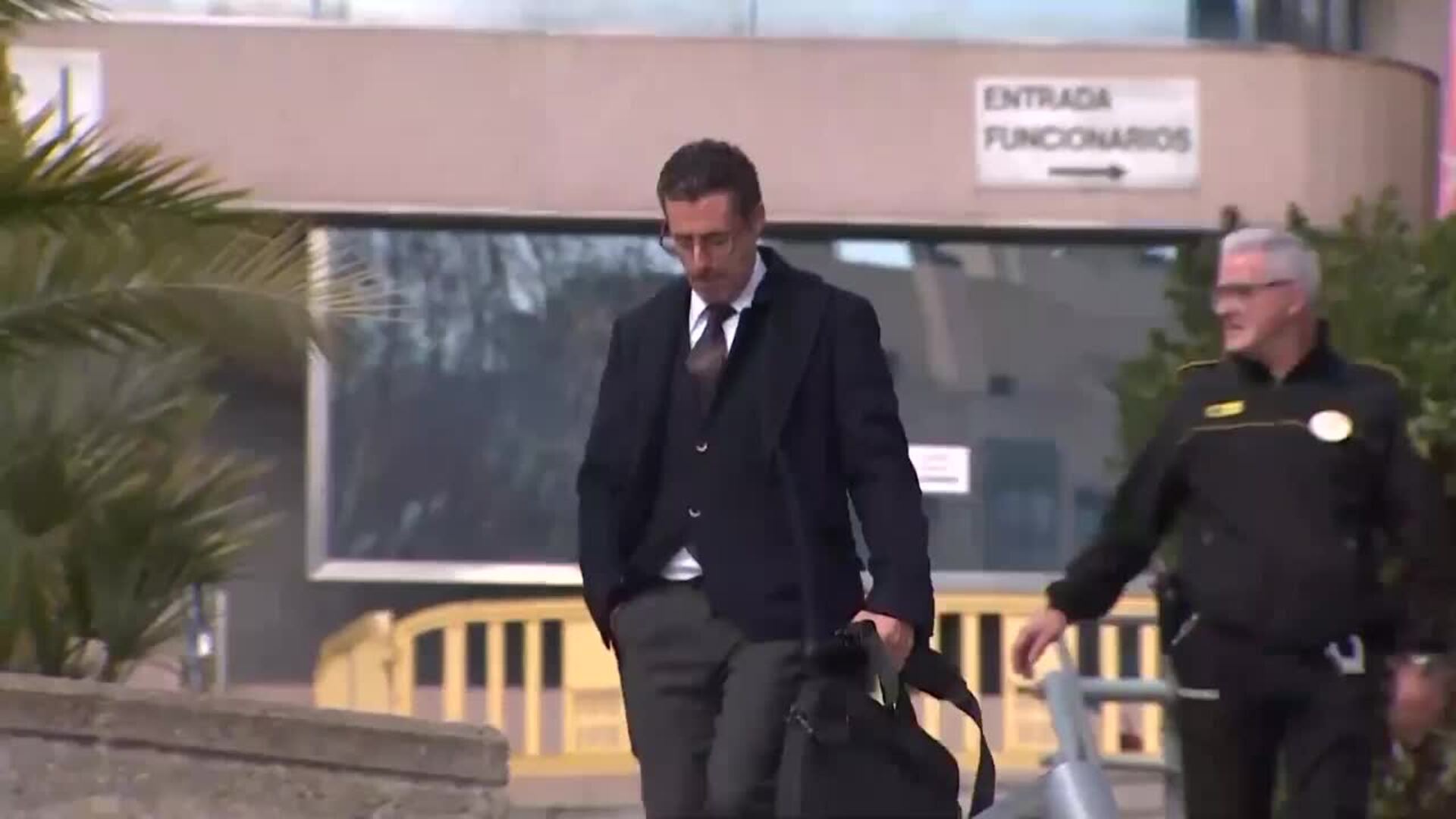 Fiscalía pide al TSJM que condene a Medina y a Luceño por falsedad y no por la estafa