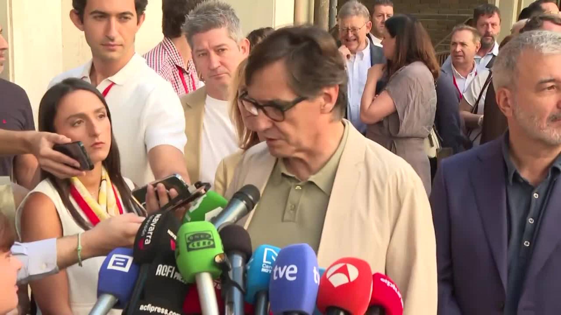 Illa reivindica el "legado de siete años de Gobierno" y muestra su apoyo a Sánchez