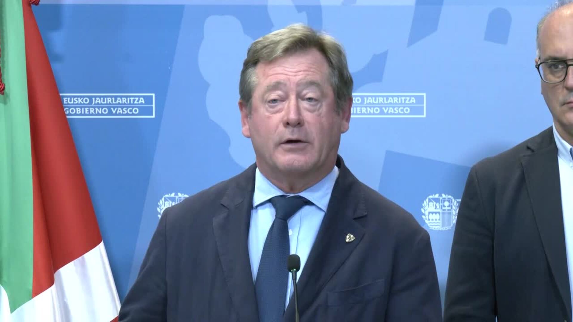 Zupiria admite que Ertzaintza "no logró garantizar la seguridad" en acto de Falange en Vitoria