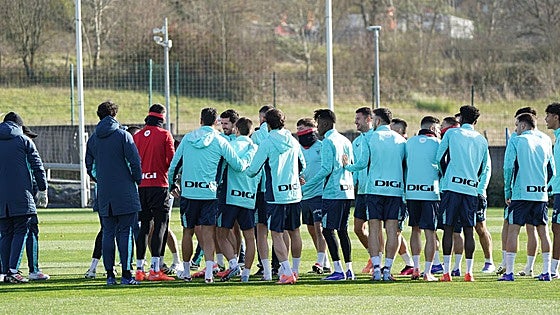 Valverde va con todo a El Sadar: Iñaki Williams, Berenguer y Lekue viajan a Pamplona