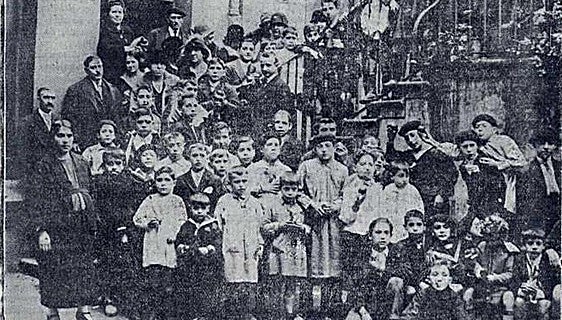 Bilbao hace un siglo: los obreros que apalearon al patrón y el cura que defendió «el honor de los buenos gitanos»