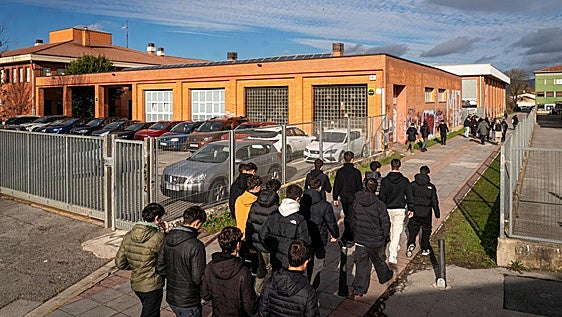Los vecinos de Agurain sobre el investigado por yihadismo: «Sólo llamaba la atención por su barba»