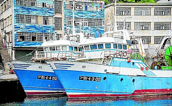 La flota de altura de Ondarroa pierde otros dos barcos y ya solo quedan 17