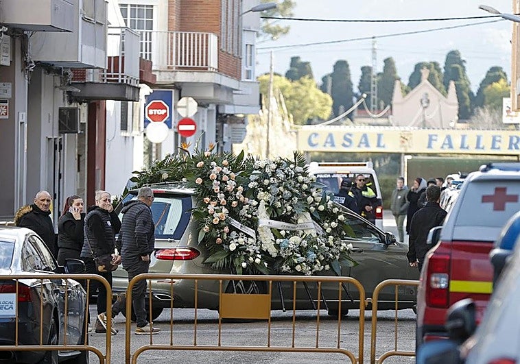 «Mi ex es un pertubado y un psicópata»