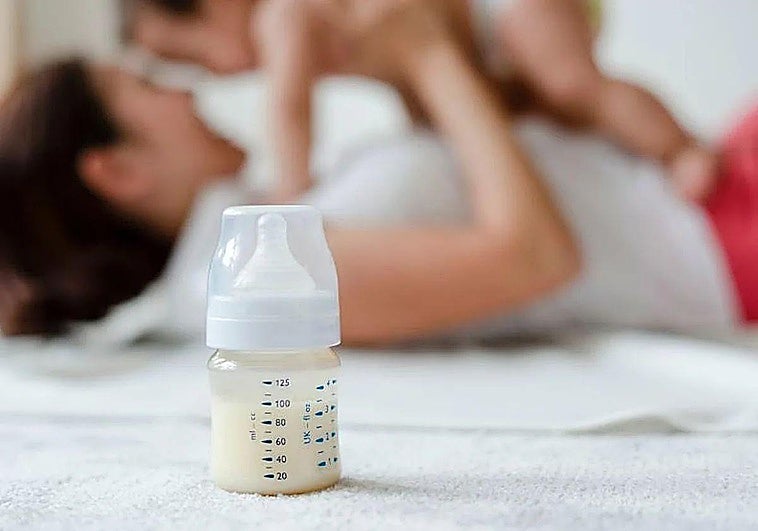 Cinco casos de bebés hospitalizados en España que podrían haber consumido leche de fórmula contaminada