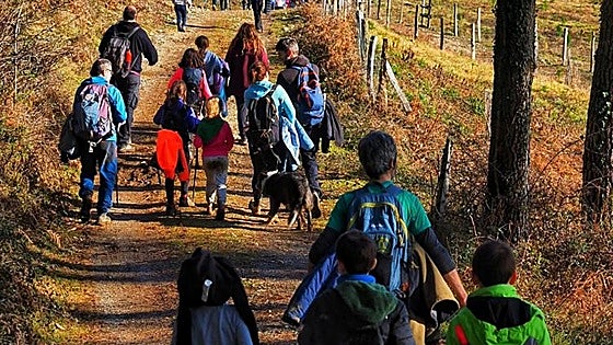 El grupo de montaña Gure Magalean organiza varias salidas destinadas a las familias