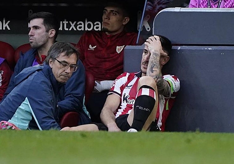 La rabia de Yuri Berchiche al sufrir una nueva lesión muscular