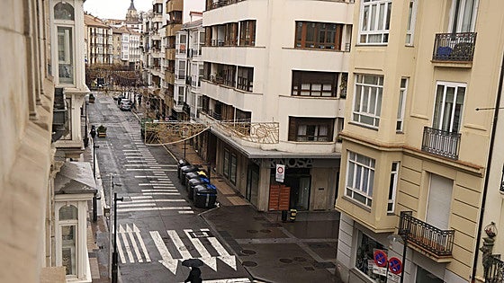 Vitoria acometerá 56 obras de mejora de plazas y calles en el próximo año