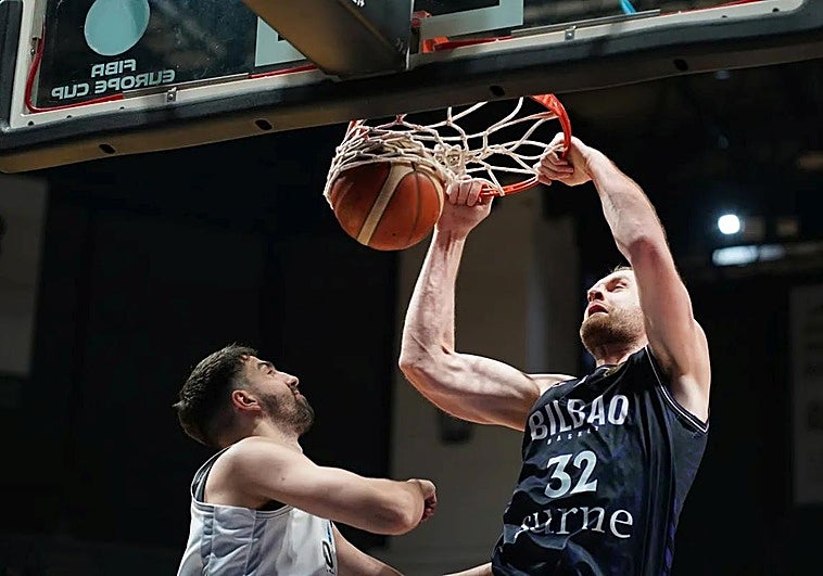 El campeón se reivindica en Grecia