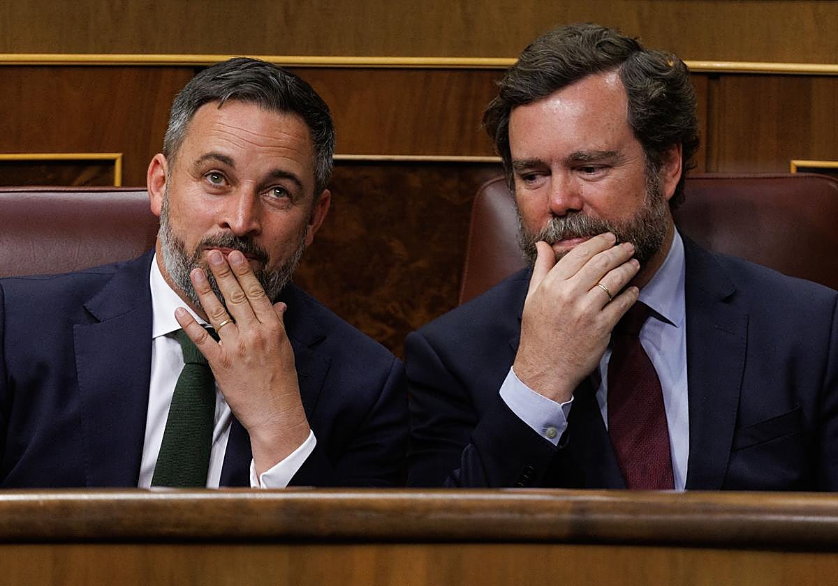 El reproche de Espinosa de los Monteros a Abascal por su reacción a la ...