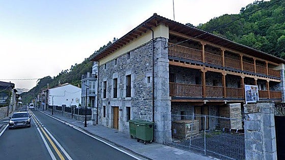 Lanestosa busca «por necesidad» emprendedores para abrir un supermercado