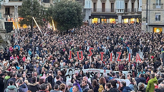 En directo, Vitoria conmemora el 50 aniversario del 3 de Marzo