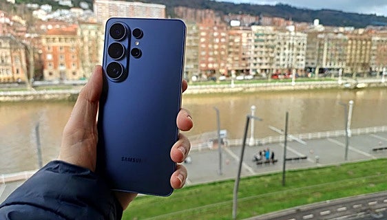 El primer móvil anti-cotillas: lo mejor y lo peor del Samsung Galaxy S26 Ultra en un vistazo