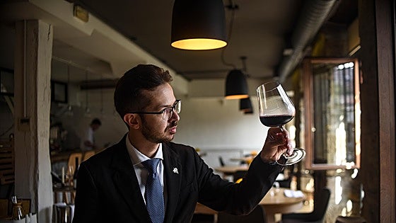 Davide&nbsp;Dall'Amico, del restaurante Mina de Bilbao,&nbsp;gana el Campeonato de Sumilleres de Euskadi