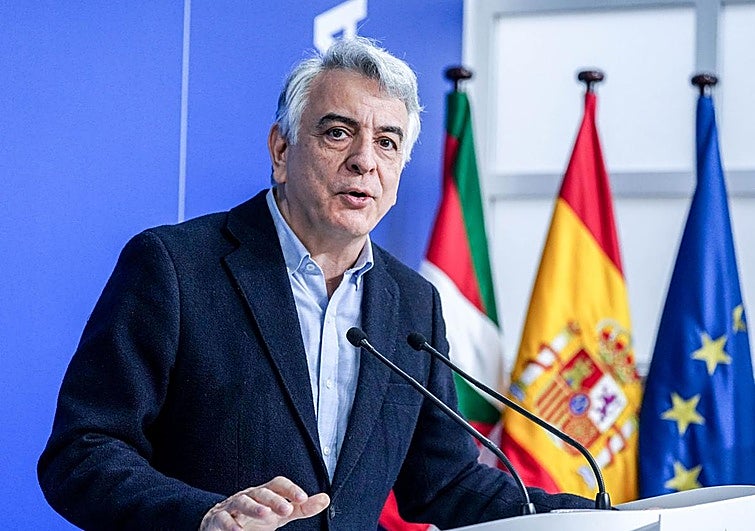 El PP vasco acusa al PSOE de «amnistiar gratis» a los presos de ETA a cambio de los votos de Bildu