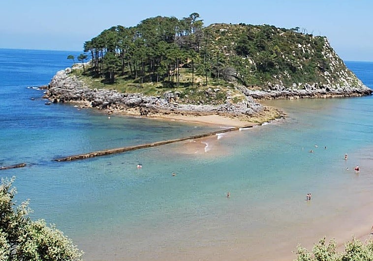 Urgen proteger la isla de Lekeitio de los daños ambientales de las motos de agua