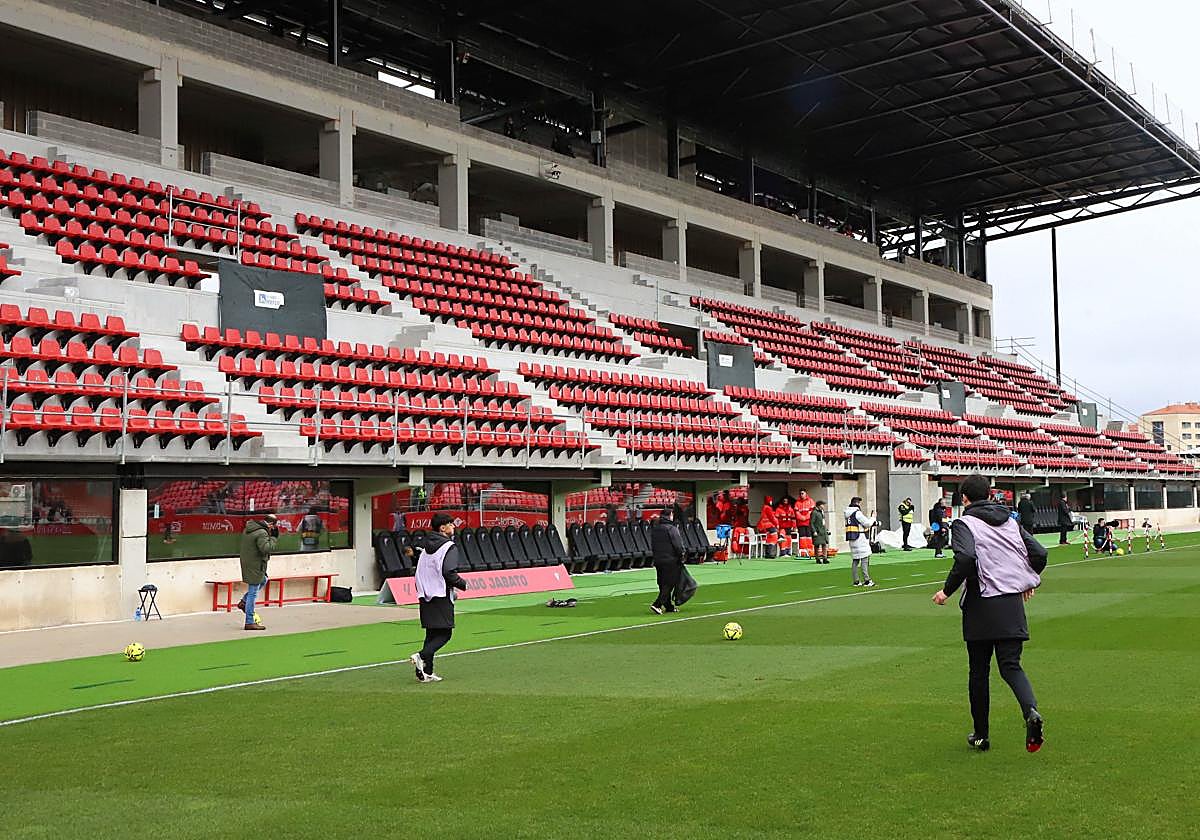 El Mirandés habilitará la nueva tribuna el primer partido de la próxima ...