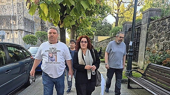 Condenan a la aseguradora a indemnizar a los padres de Iurgi, el niño fallecido en Aulesti tras ser atropellado