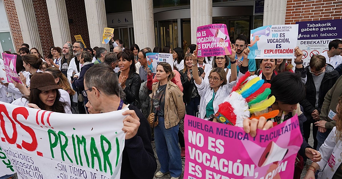 El PNV pide a Sánchez que cese a la ministra de Sanidad por el conflicto con los médicos