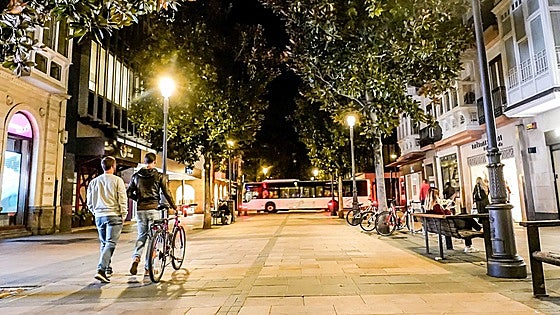 Investigan a 3 menas por «agresión sexual» a una menor en una verbena en Vitoria