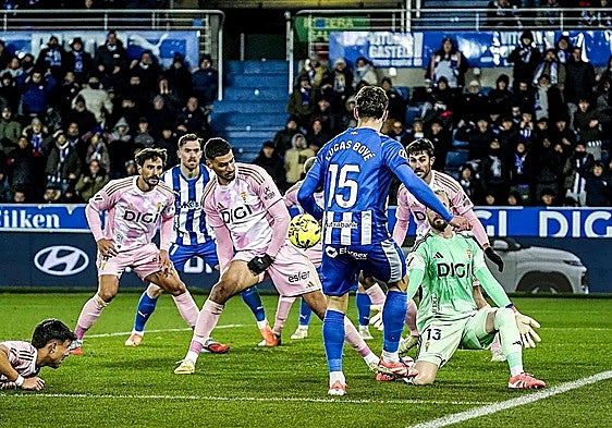 El Alavés visitará el Carlos Tartiere con el Oviedo ya descendido