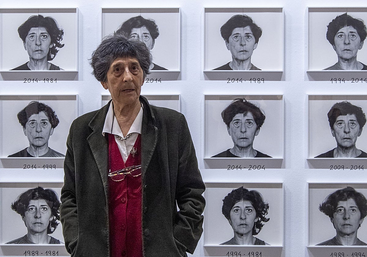 Esther Ferrer gana el premio Eusko Ikaskuntza de las artes por su «trayectoria de alcance internacional»