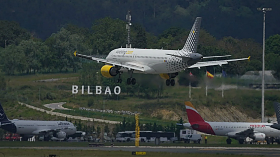Las nuevas rutas de Vueling desde Loiu con las que declara la guerra a Wizz Air