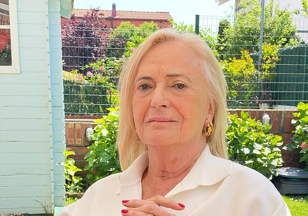«Vaya donde vaya, sigo siendo la viuda de Portell y es durísimo»
