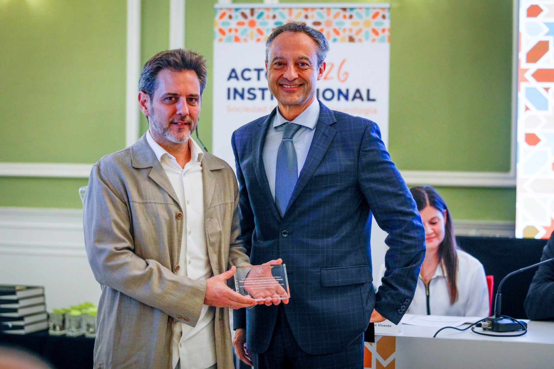 El especial sobre el alzhéimer de EL CORREO, premiado por la Sociedad Española de Neurología