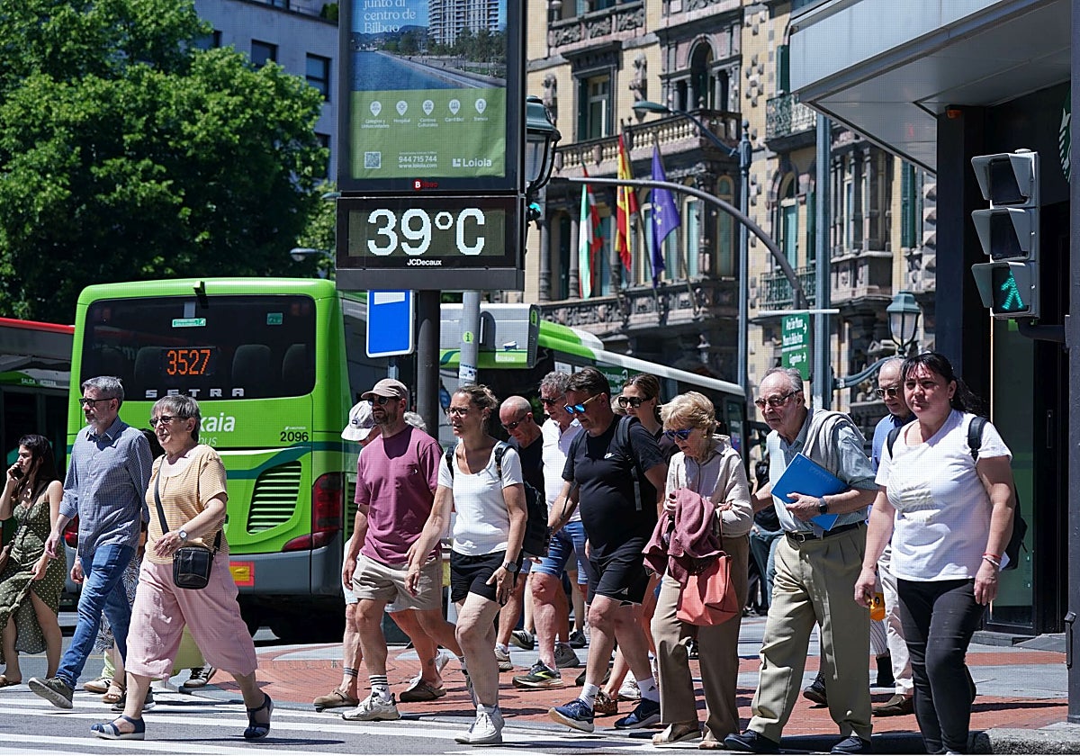 Euskadi registra tres de cada diez muertes por la ola de calor de mayo en España