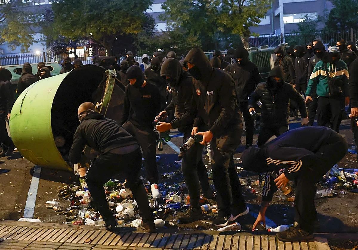 28 detenidos por los disturbios en la Universidad de Navarra tras la concentración contra Vito Quiles
