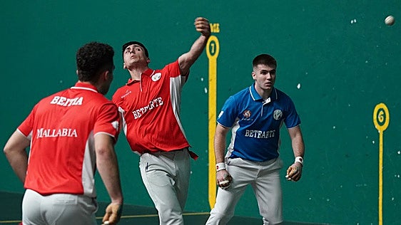 Dos vizcaínos jugarán la final del torneo Biharko Izarrak quince años después