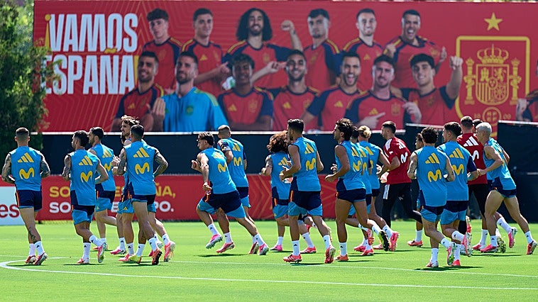El arbitraje da la razón a La Liga y la temporada 26/27 arrancará el 15 de agosto
