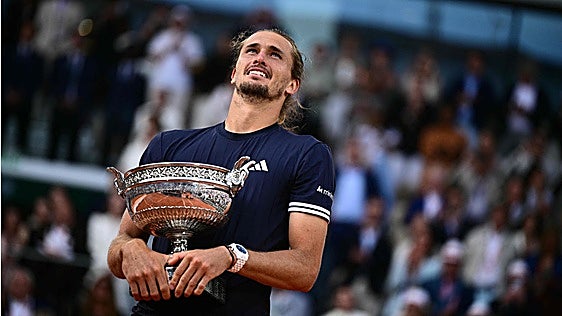 Alexander Zverev por fin ve la luz: dice adiós a una década de promesas rotas, derrotas traumáticas y tormentas judiciales