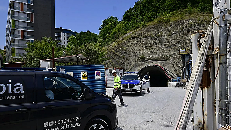 Muere un trabajador baracaldés en las obras de la pasante del Topo en San Sebastián