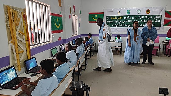 Amorebieta enviará 23 ordenadores y 15 monitores en desuso a Mauritania para su reutilización