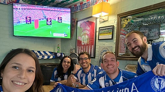 El alavesismo, a la conquista de Londres: «Juntarse para disfrutar del Alavés nos une y siempre es un buen plan»