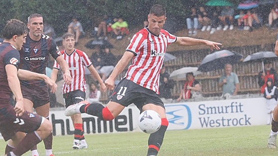 Guruzeta tiene la llave del gol en pretemporada