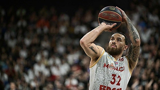 Mónaco esparce sus cenizas por la Euroliga