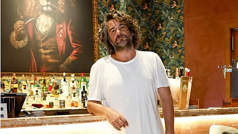 Manuel Jabois: «Me gustaba más cuando me gobernaba la vida un periódico de papel»